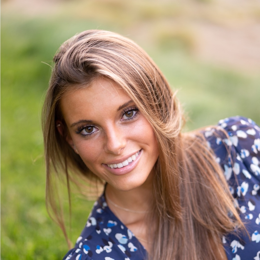Meet your Posher, Makena